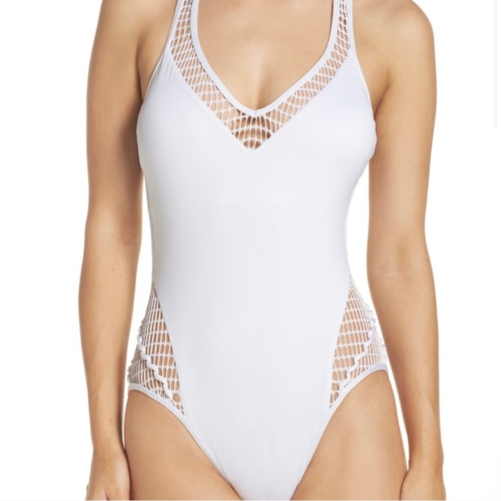 NWT Kenneth Cole White one piece swim suit